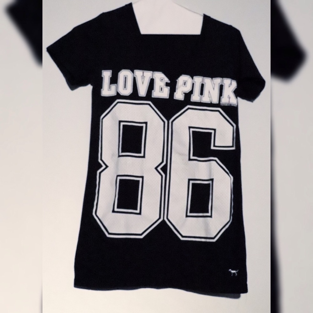 Black V-Neck Pink T-shirt